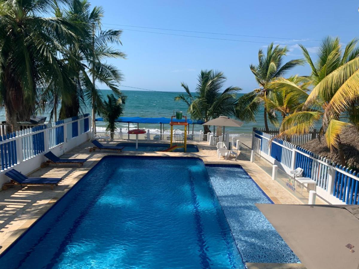 Hotel Playarena Coveñas Buitenkant foto